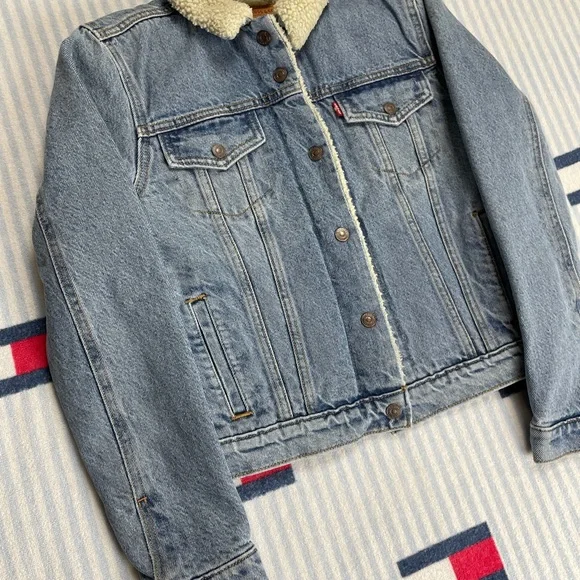 Levi’s Original Sherpa lined snap button trucker jacket - Picture 8 of 9